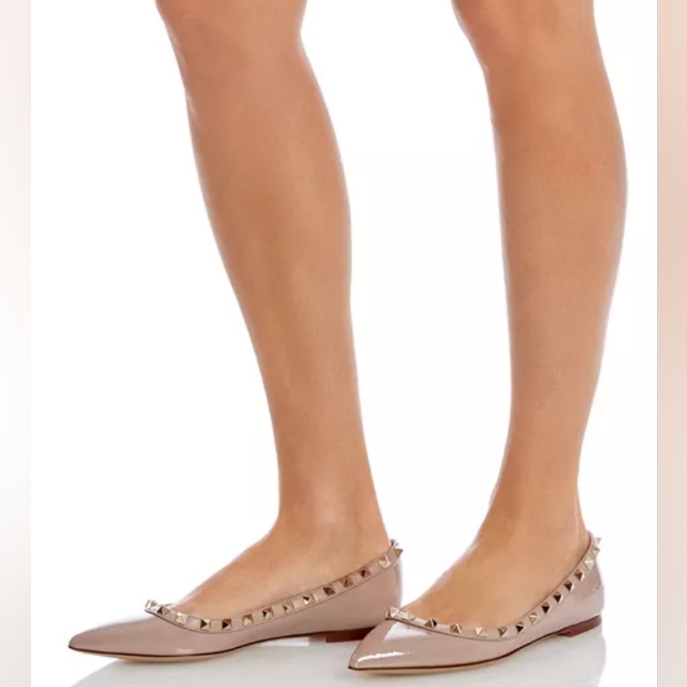 Gold Stud Flats - Picture 2 of 13
